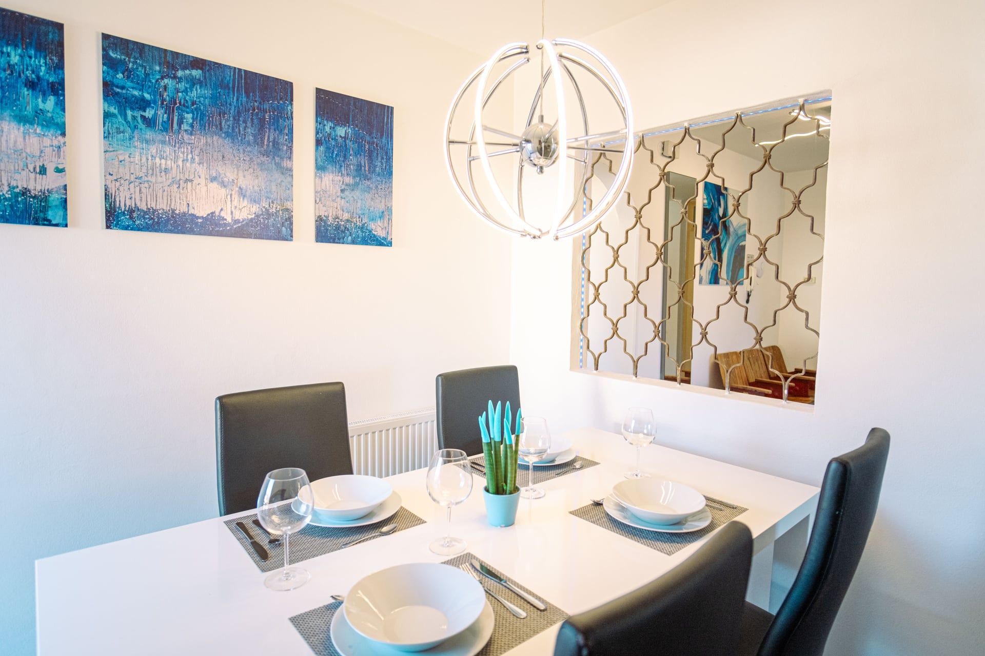 Apartment Blue - Dining Area